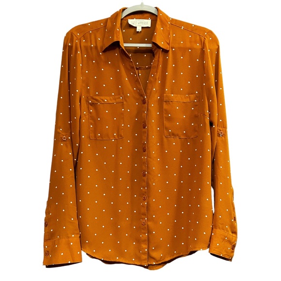 Sweet Wanderer Tops - Sweet Wanderer polka dot v-neck button down portofino style blouse Size L